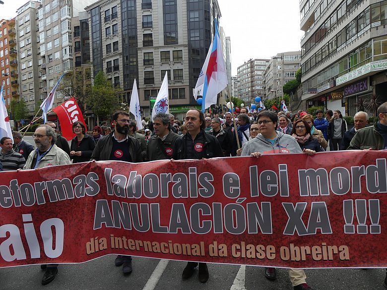 2017-05-01-ManifaPrimeiroMaioVigo05.jpg